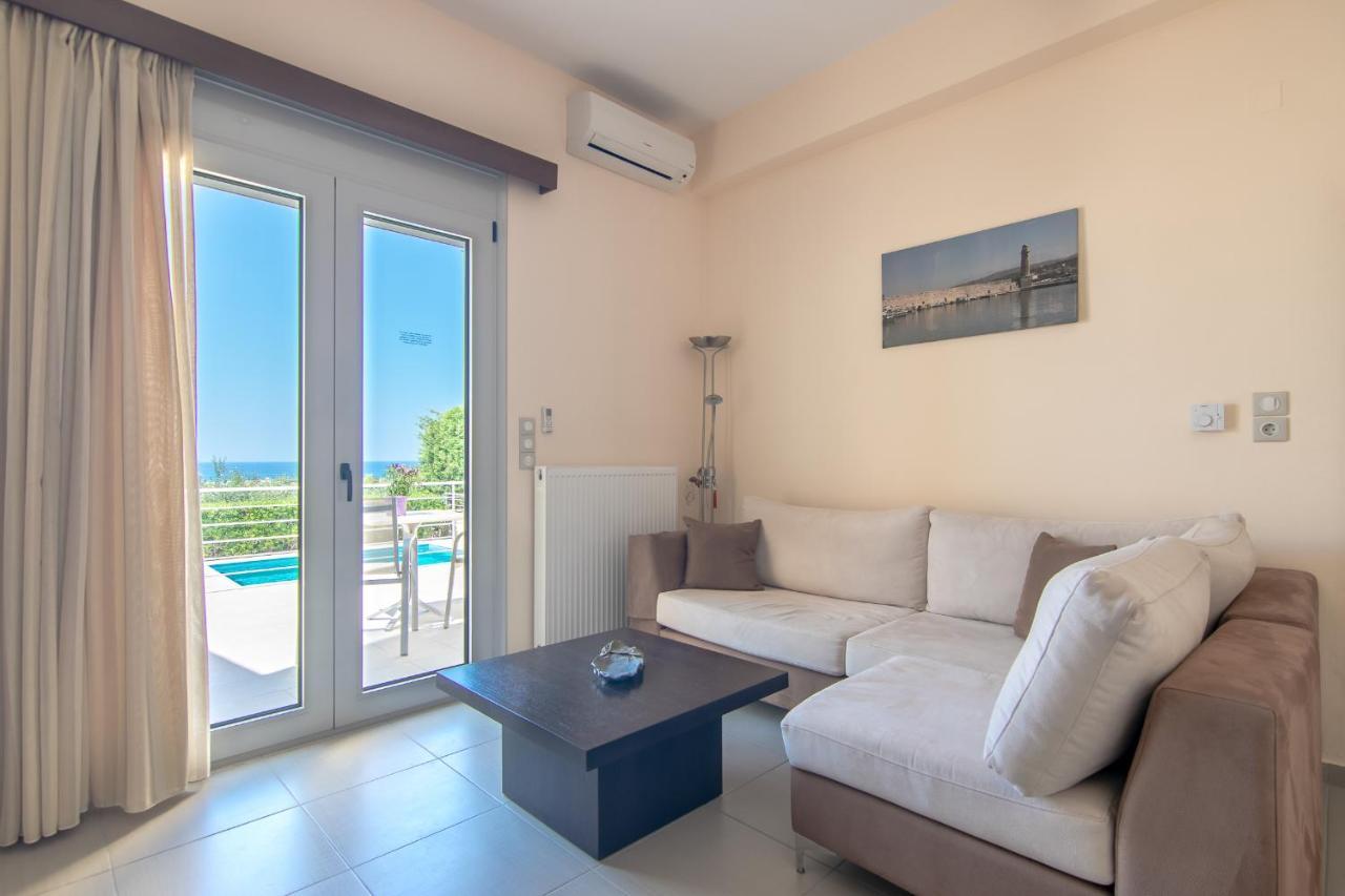 Yanni'S Villas Adelianos Kampos Luaran gambar